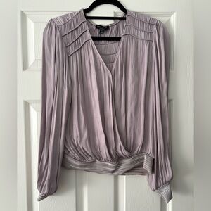 Current Air Women's Sz Small Light Purple Long Sleeve Satin Top Good Condition